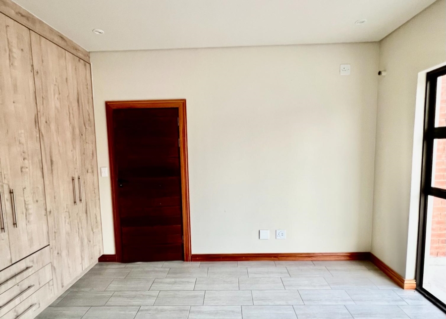 3 Bedroom Property for Sale in Bedfordview Gauteng