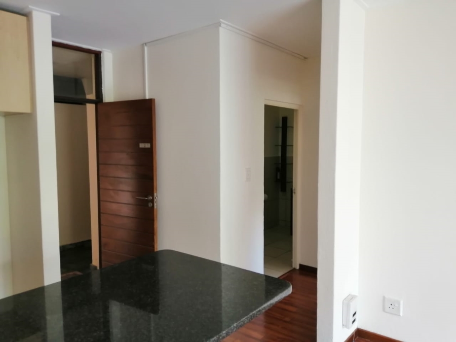 To Let 1 Bedroom Property for Rent in Jackal Creek Golf Estate Gauteng