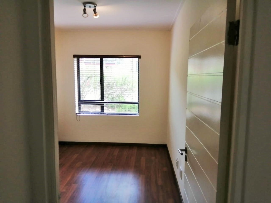 To Let 1 Bedroom Property for Rent in Jackal Creek Golf Estate Gauteng
