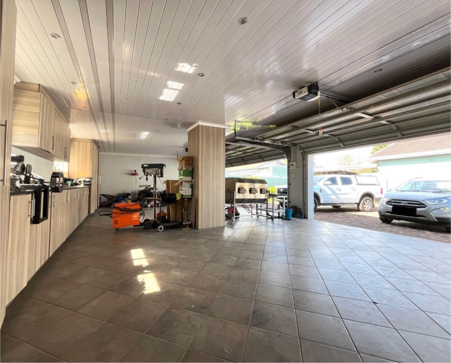 7 Bedroom Property for Sale in Benoni AH Gauteng