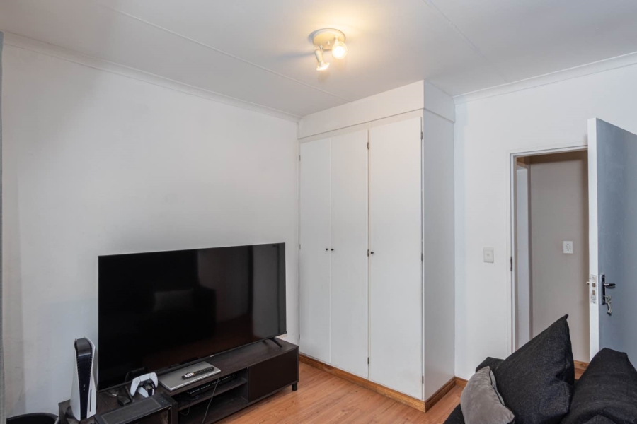 3 Bedroom Property for Sale in Wilgeheuwel Gauteng
