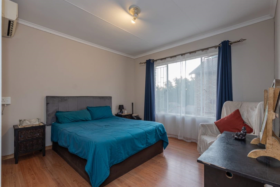 3 Bedroom Property for Sale in Wilgeheuwel Gauteng