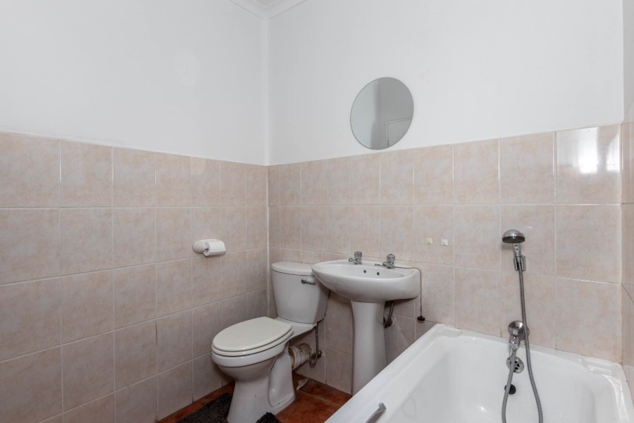 3 Bedroom Property for Sale in Wilgeheuwel Gauteng