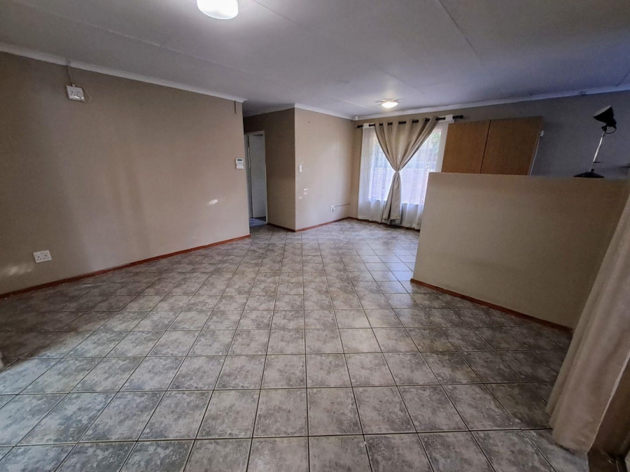 3 Bedroom Property for Sale in Annlin Gauteng