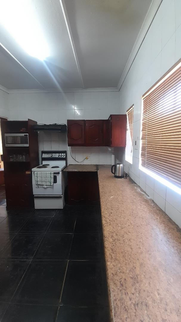 5 Bedroom Property for Sale in Moffat View Gauteng
