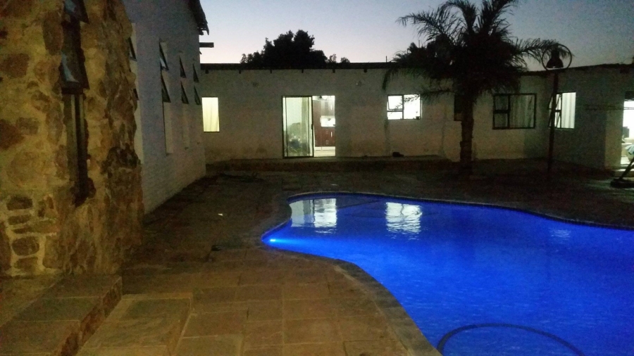 5 Bedroom Property for Sale in Moffat View Gauteng