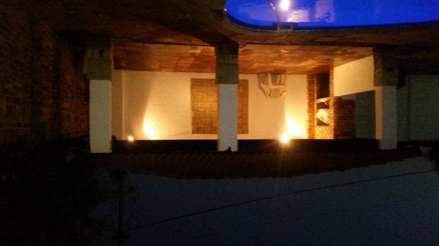 5 Bedroom Property for Sale in Moffat View Gauteng