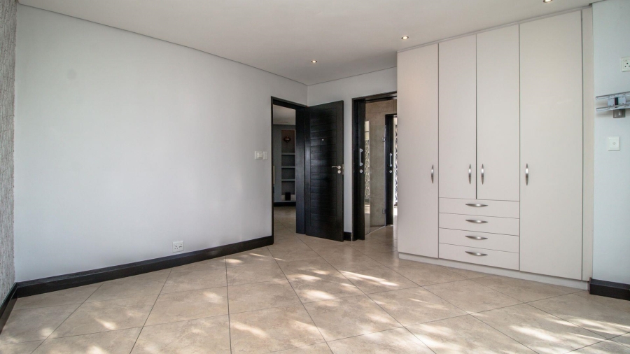 4 Bedroom Property for Sale in Ebotse Golf Estate Gauteng
