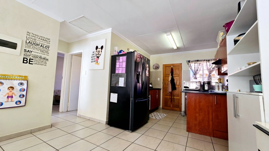 2 Bedroom Property for Sale in Equestria Gauteng