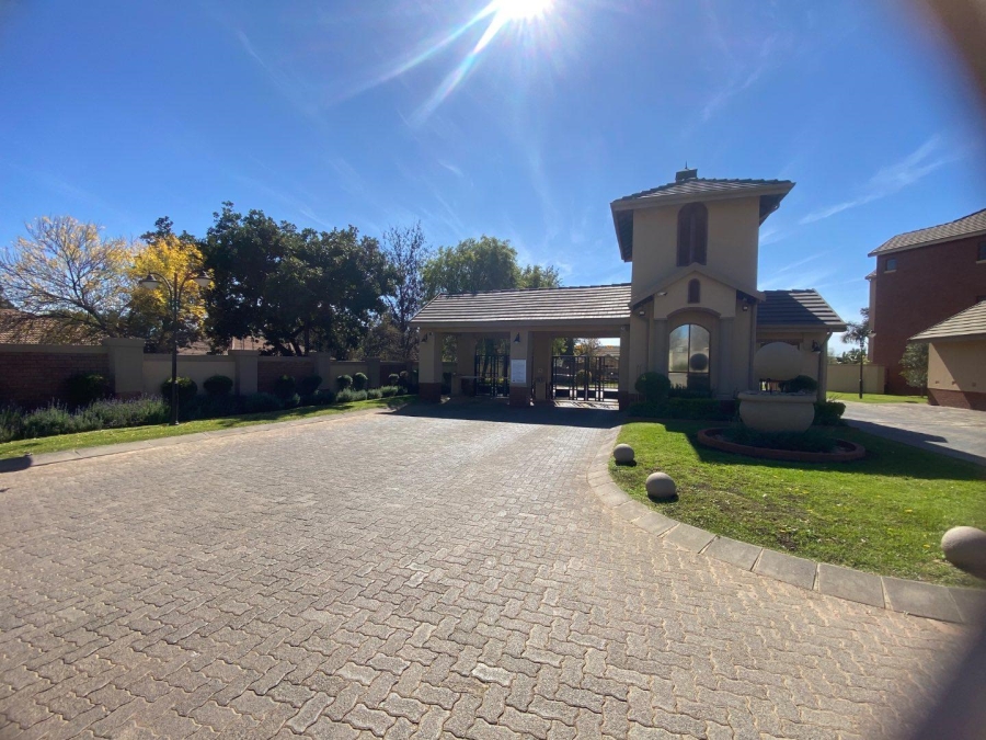 2 Bedroom Property for Sale in Rynfield A H Gauteng