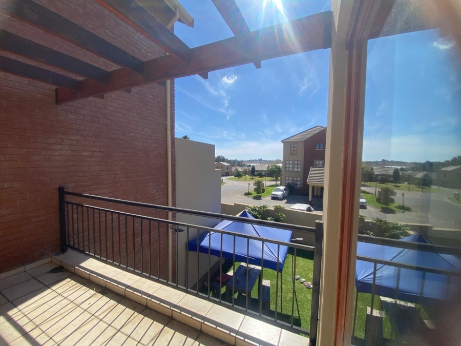 2 Bedroom Property for Sale in Rynfield A H Gauteng
