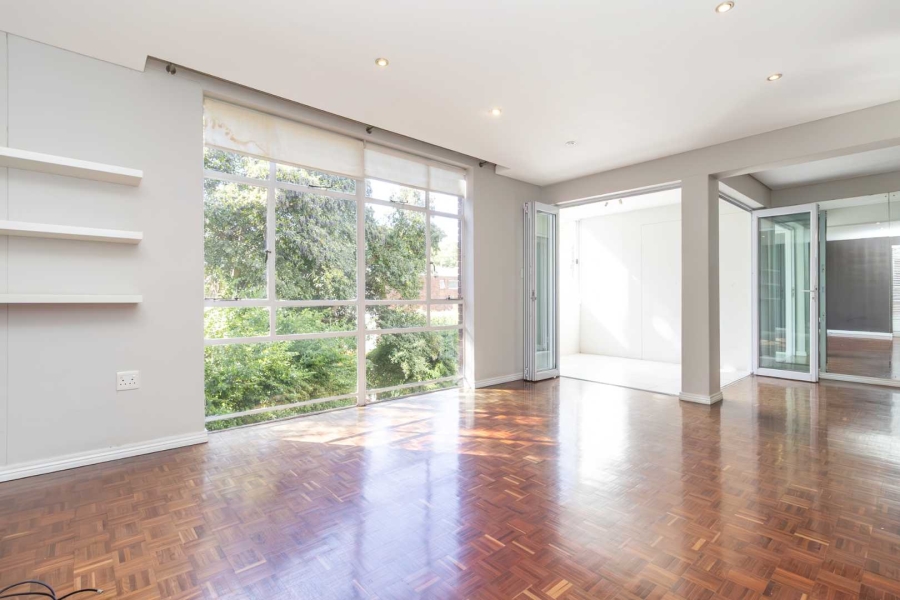 2 Bedroom Property for Sale in Illovo Gauteng