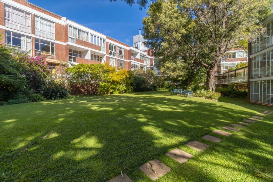 2 Bedroom Property for Sale in Illovo Gauteng