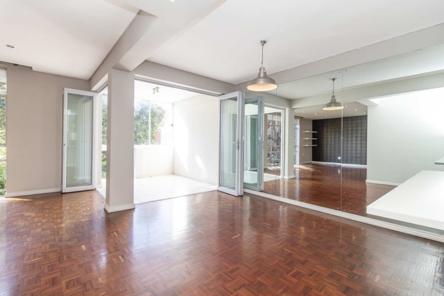 2 Bedroom Property for Sale in Illovo Gauteng