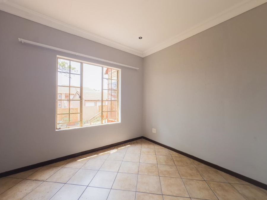 3 Bedroom Property for Sale in Mooikloof Ridge Gauteng