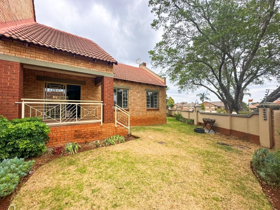 3 Bedroom Property for Sale in Mooikloof Ridge Gauteng