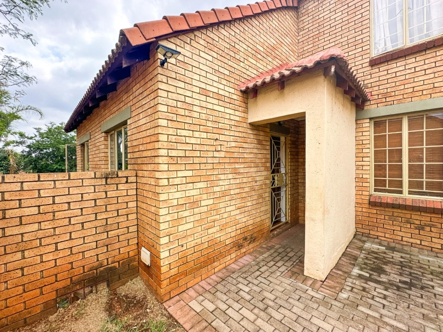3 Bedroom Property for Sale in Mooikloof Ridge Gauteng