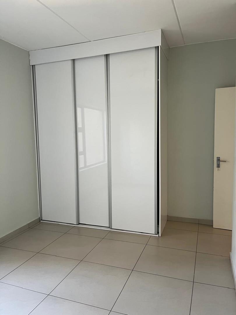 To Let 2 Bedroom Property for Rent in North Riding Gauteng