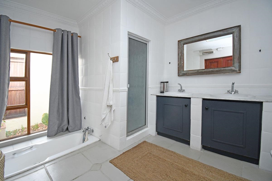 3 Bedroom Property for Sale in Parkhurst Gauteng