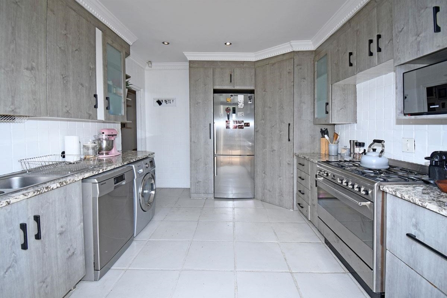 3 Bedroom Property for Sale in Parkhurst Gauteng