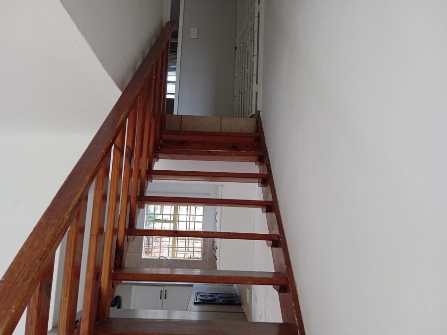 To Let 2 Bedroom Property for Rent in Noordwyk Gauteng