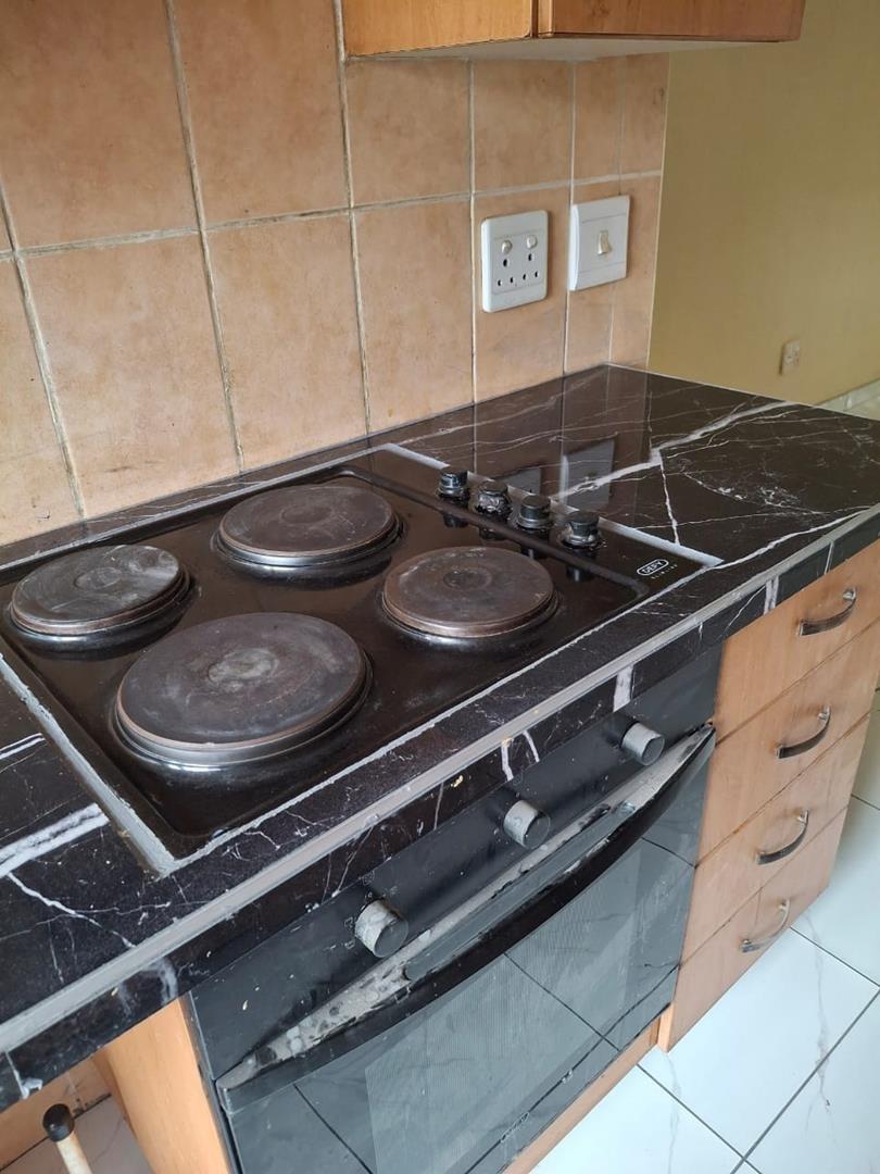 2 Bedroom Property for Sale in Regents Park Gauteng