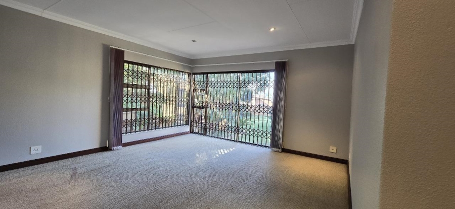 4 Bedroom Property for Sale in Meyersdal Gauteng
