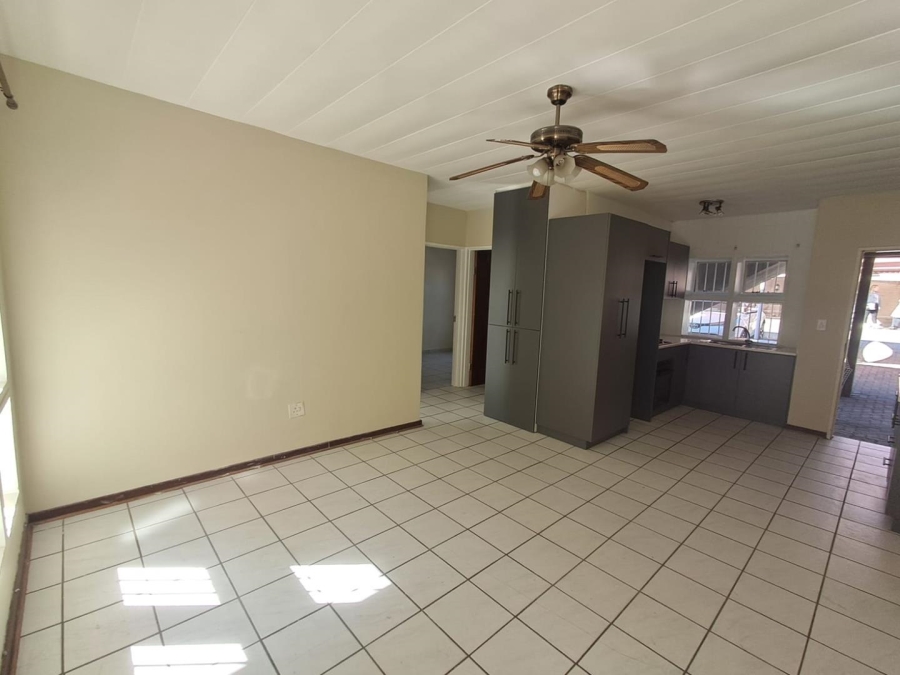 2 Bedroom Property for Sale in New Redruth Gauteng