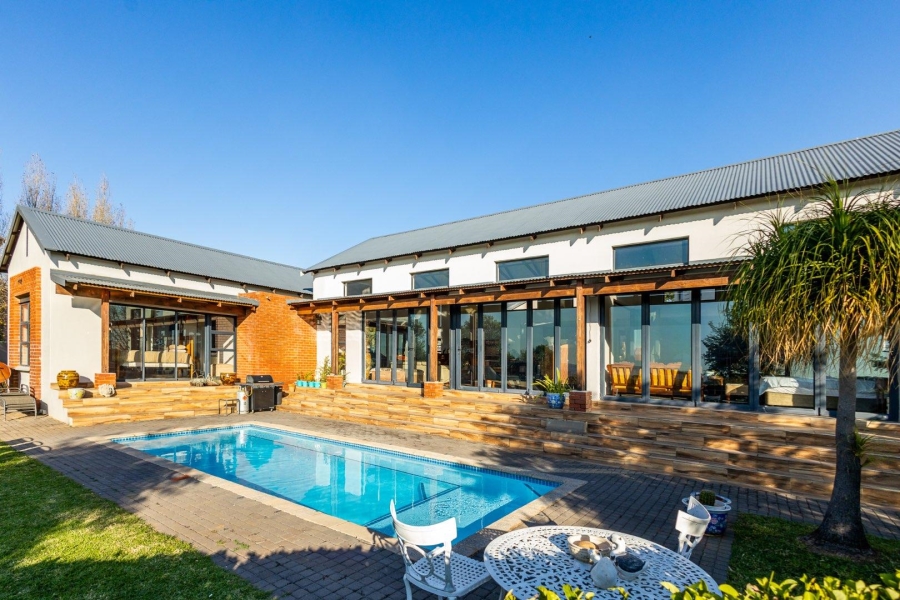 3 Bedroom Property for Sale in Copperleaf Estate Gauteng