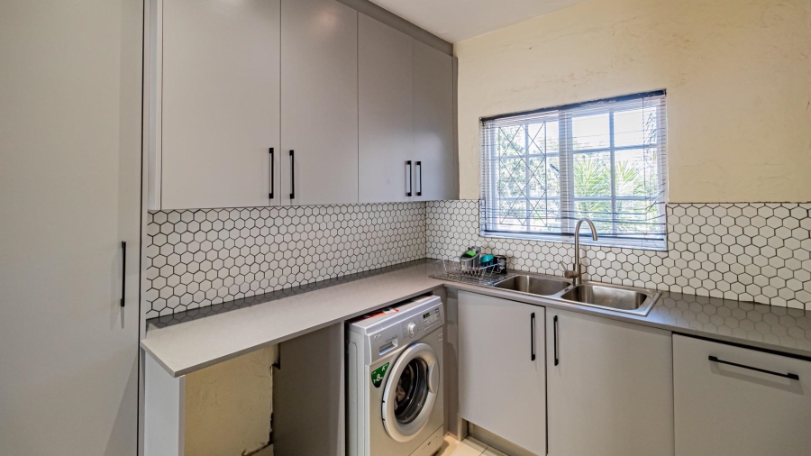 4 Bedroom Property for Sale in Bryanston Gauteng