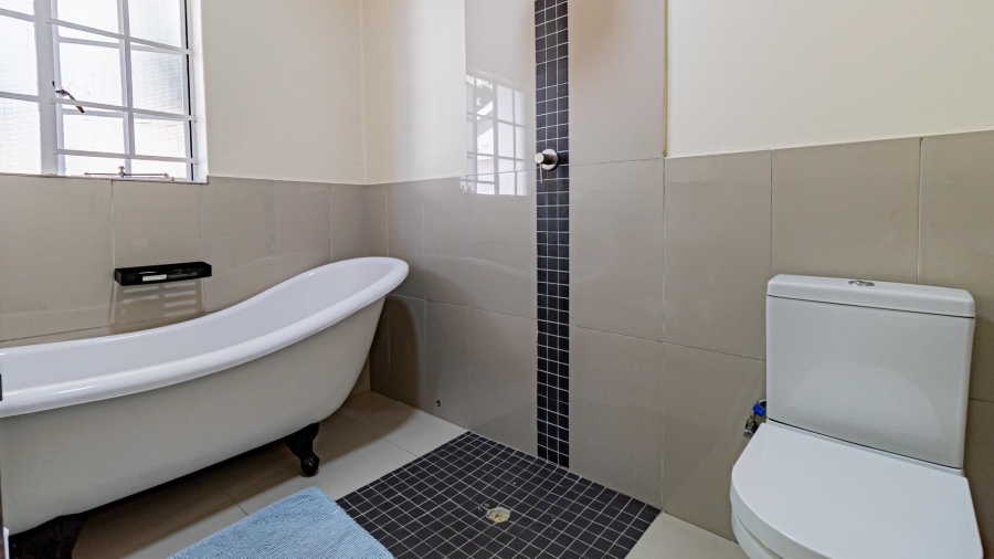 4 Bedroom Property for Sale in Bryanston Gauteng