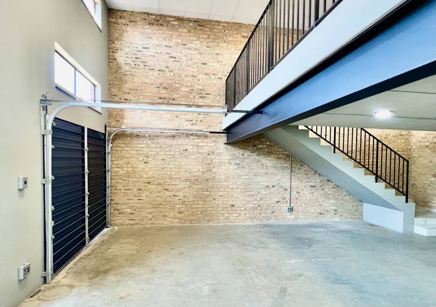 To Let commercial Property for Rent in Halfway House Gauteng
