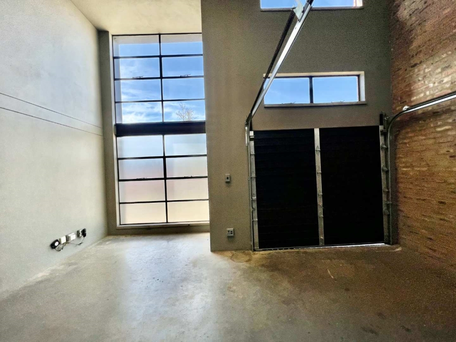 To Let commercial Property for Rent in Halfway House Gauteng