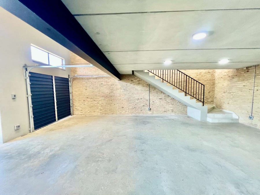 To Let commercial Property for Rent in Halfway House Gauteng