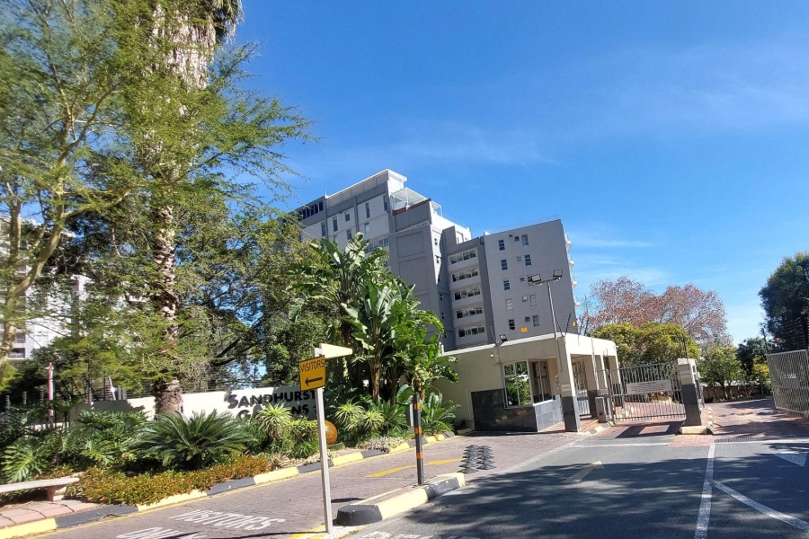 To Let 3 Bedroom Property for Rent in Sandhurst Gauteng