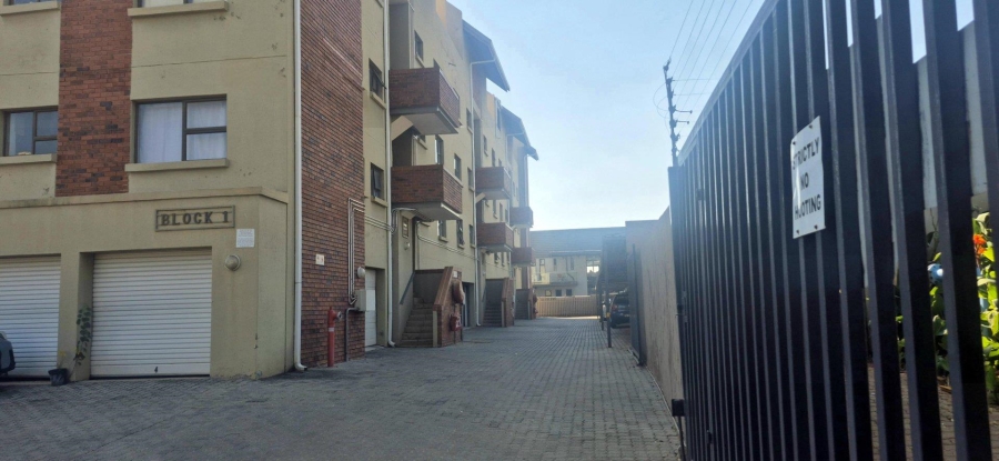 2 Bedroom Property for Sale in Blackheath Gauteng