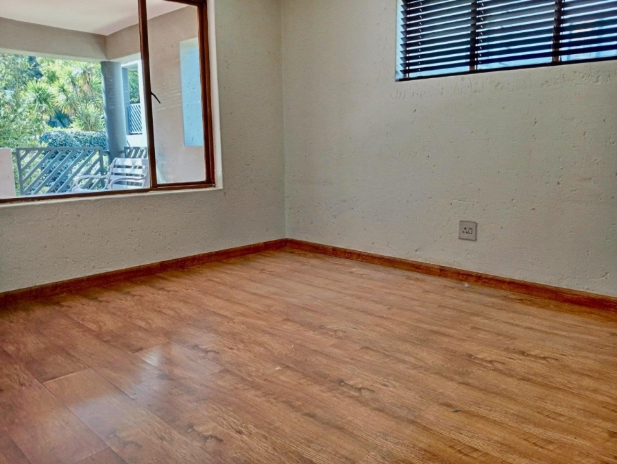 To Let 2 Bedroom Property for Rent in Benmore Gardens Gauteng