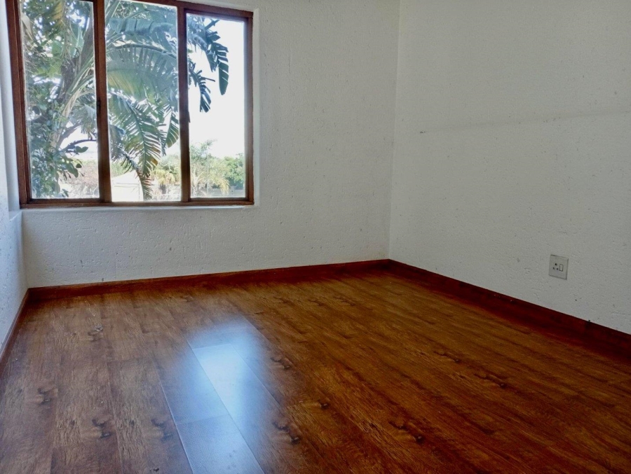 To Let 2 Bedroom Property for Rent in Benmore Gardens Gauteng