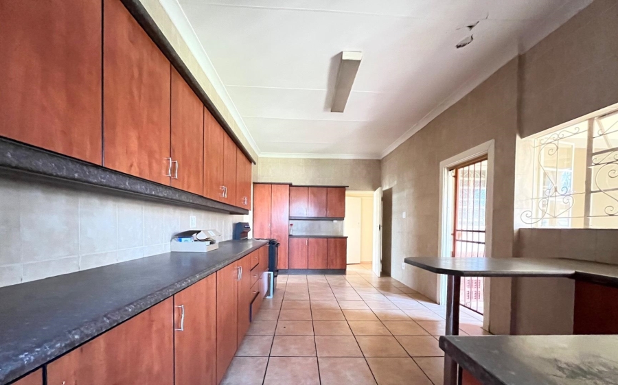 To Let 4 Bedroom Property for Rent in Birchleigh Gauteng