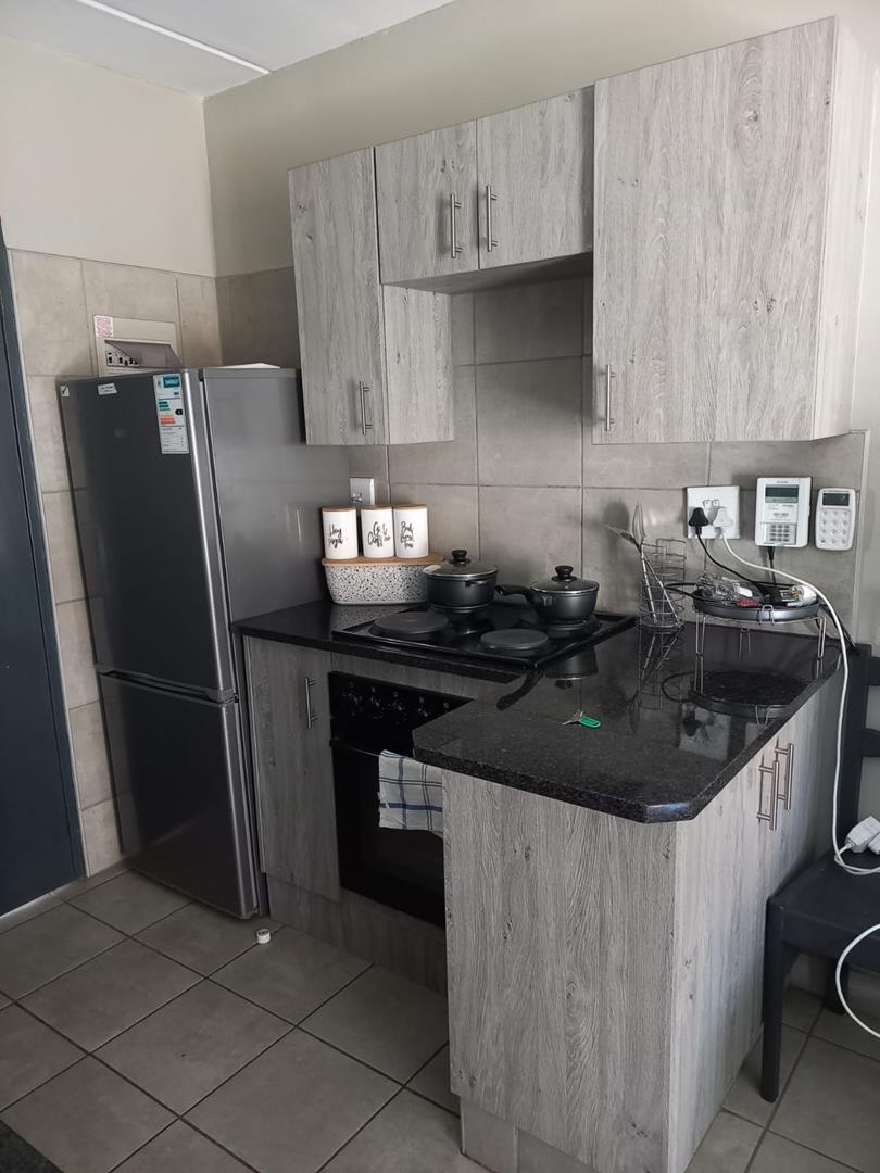 2 Bedroom Property for Sale in Montana Tuine Gauteng