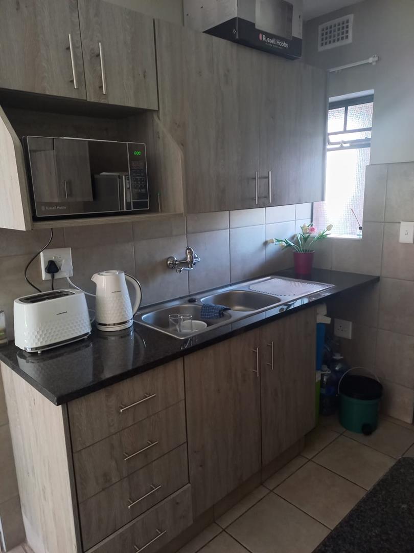 2 Bedroom Property for Sale in Montana Tuine Gauteng