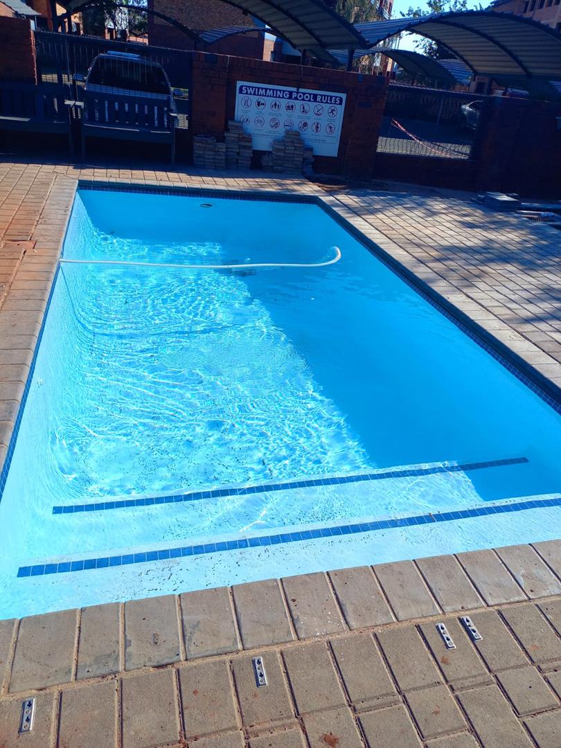 2 Bedroom Property for Sale in Montana Tuine Gauteng