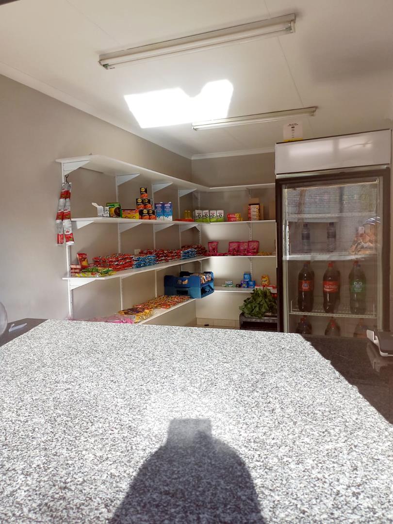 2 Bedroom Property for Sale in Montana Tuine Gauteng