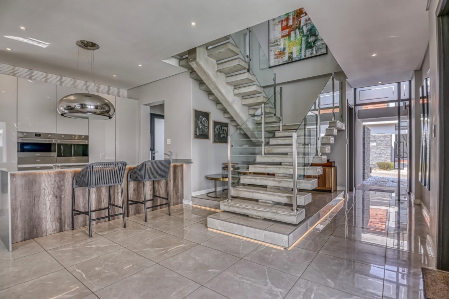 4 Bedroom Property for Sale in Bryanston Gauteng