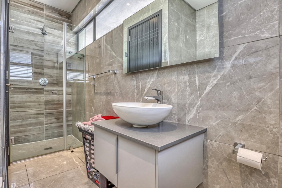 4 Bedroom Property for Sale in Bryanston Gauteng