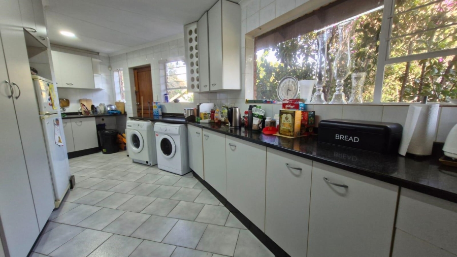 3 Bedroom Property for Sale in Mulbarton Gauteng
