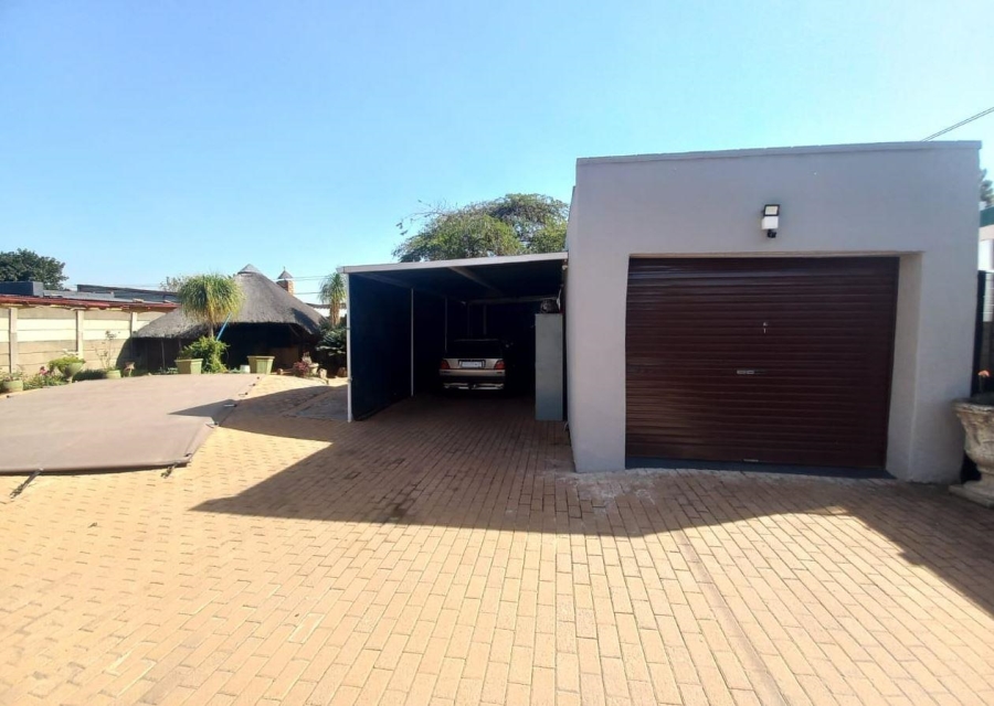 3 Bedroom Property for Sale in Florentia Gauteng