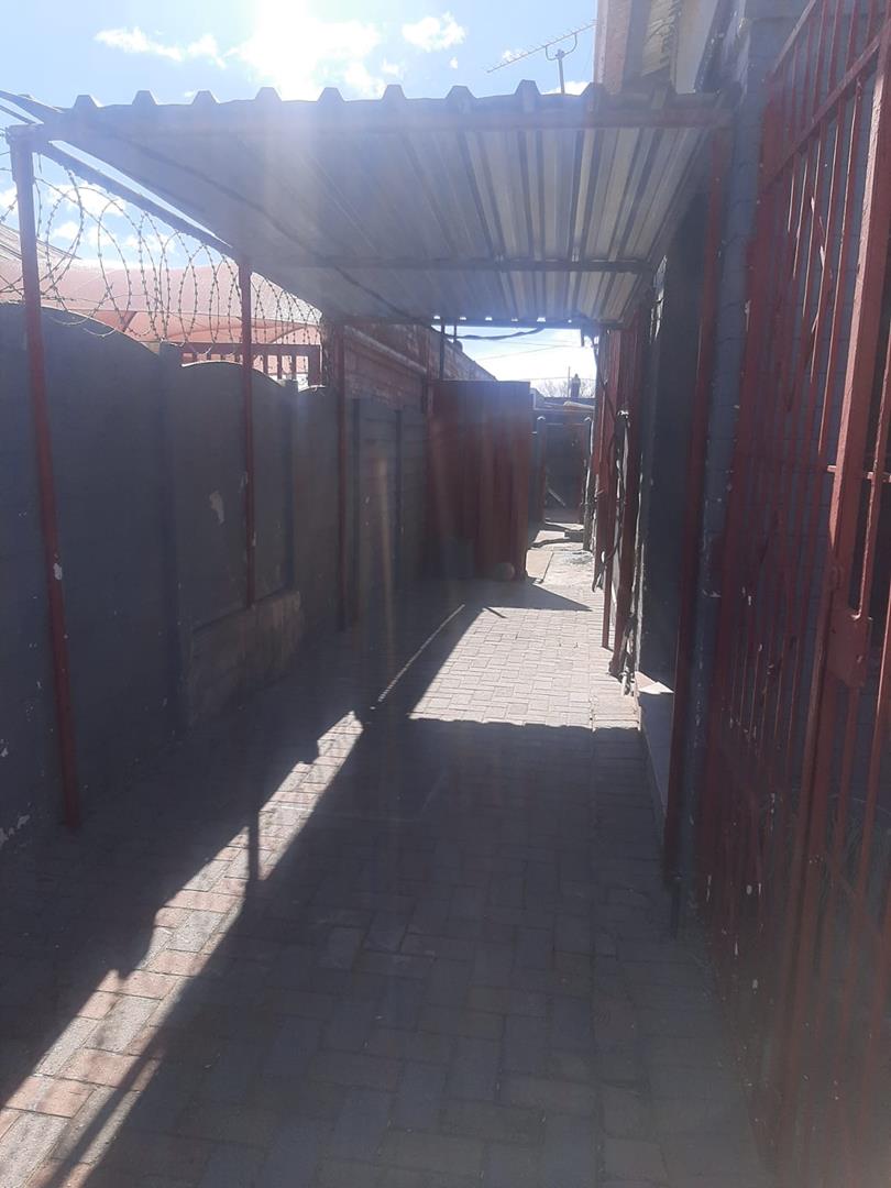 4 Bedroom Property for Sale in Kenilworth Gauteng
