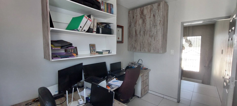 3 Bedroom Property for Sale in Lambton Gauteng
