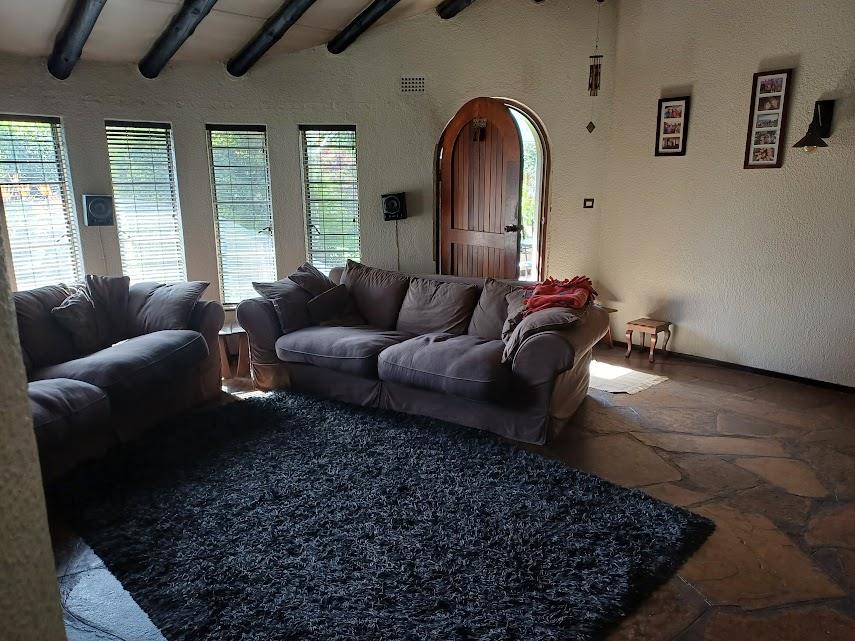 4 Bedroom Property for Sale in Verwoerdpark Gauteng
